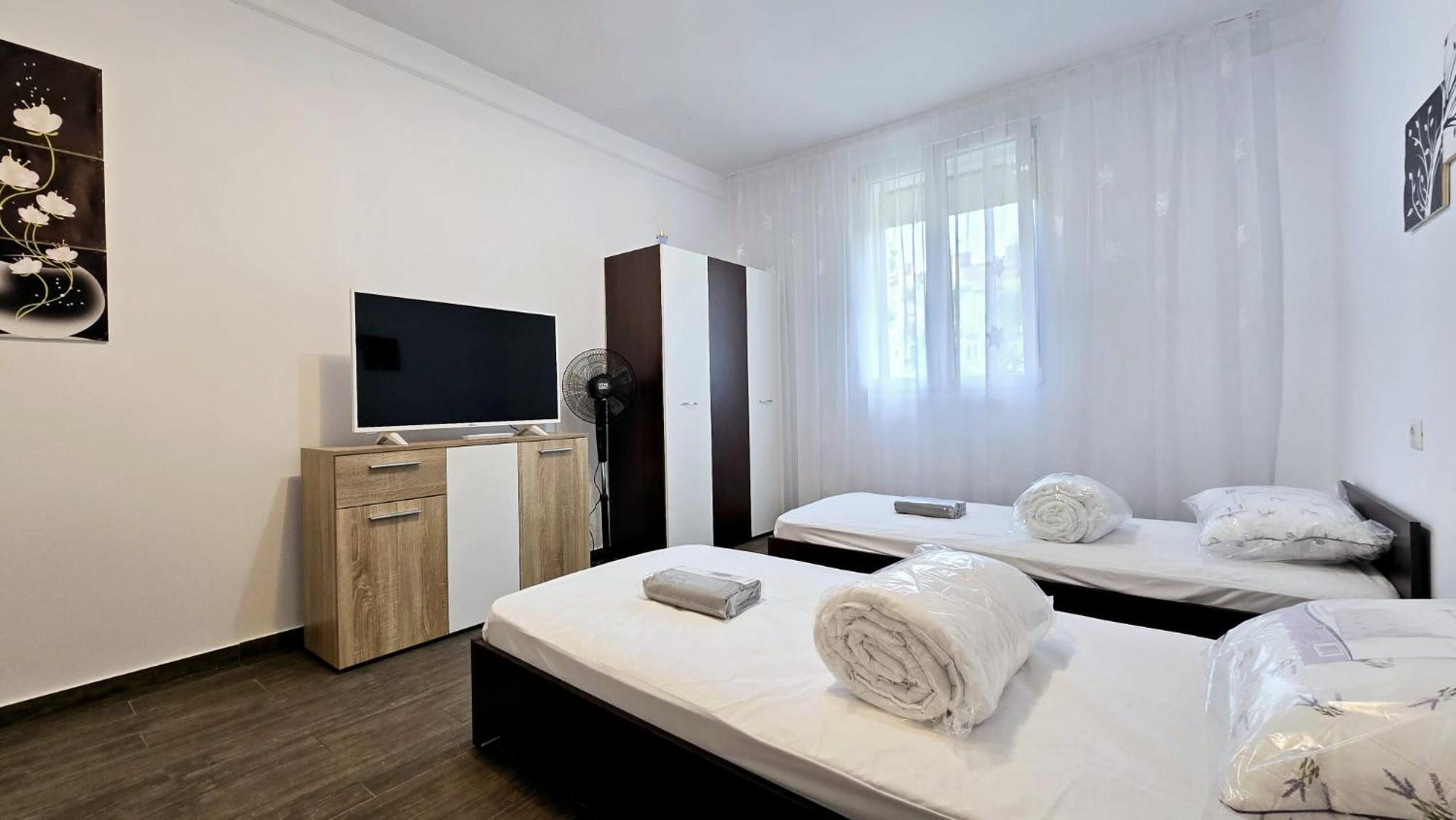 Apartament 3 Camere Hd Hunedoara Exterior foto