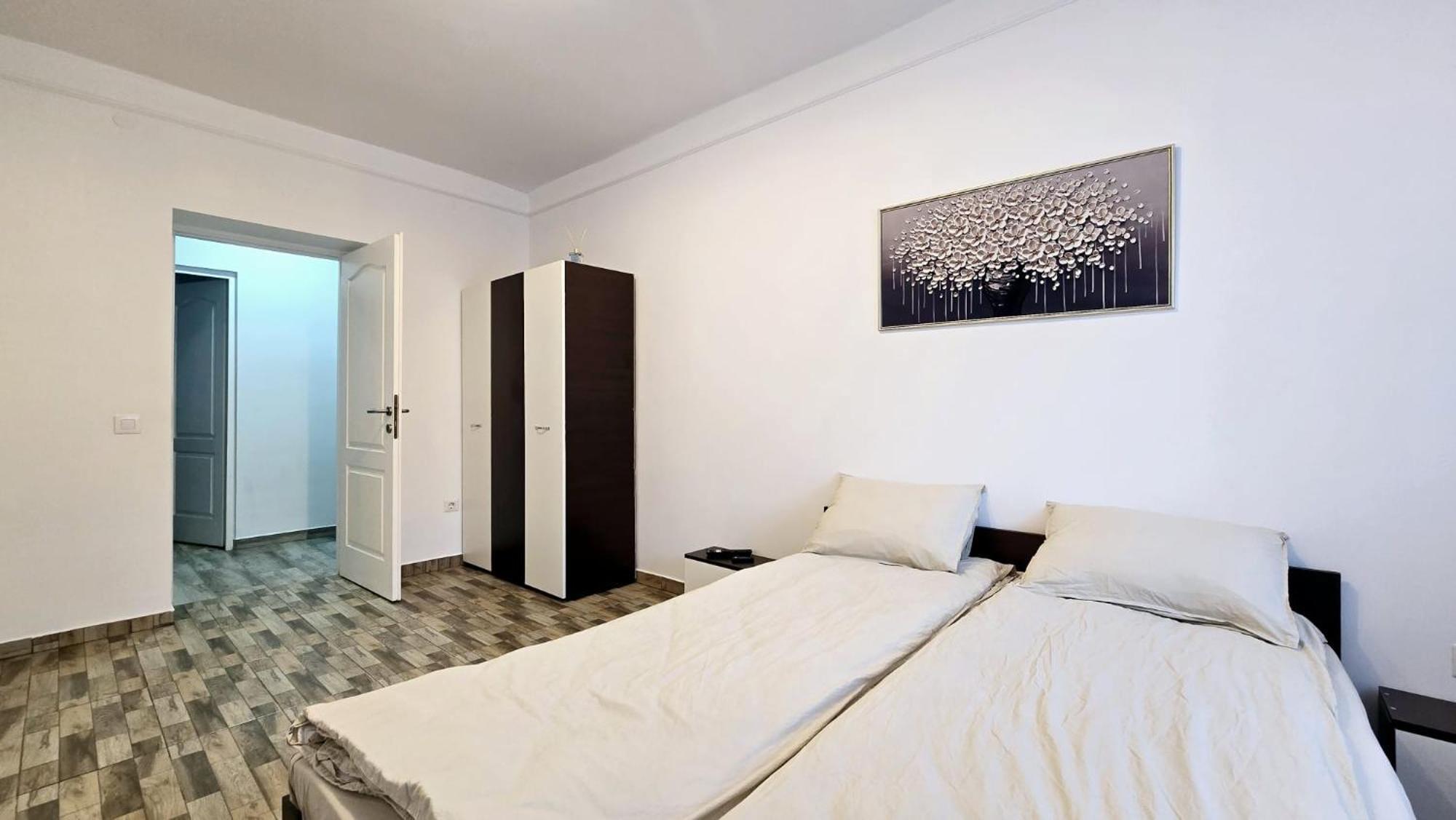 Apartament 3 Camere Hd Hunedoara Exterior foto
