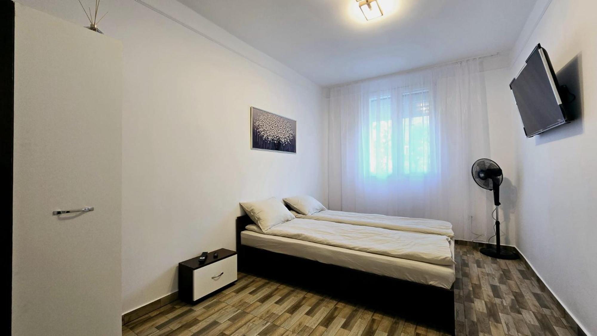 Apartament 3 Camere Hd Hunedoara Exterior foto